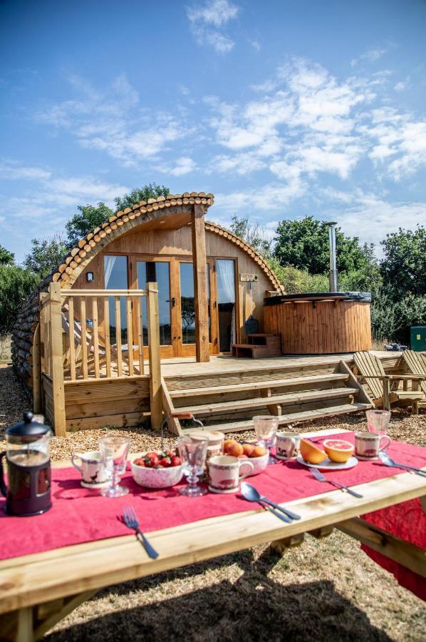 Barnhorn Glamping Hooe Exterior foto