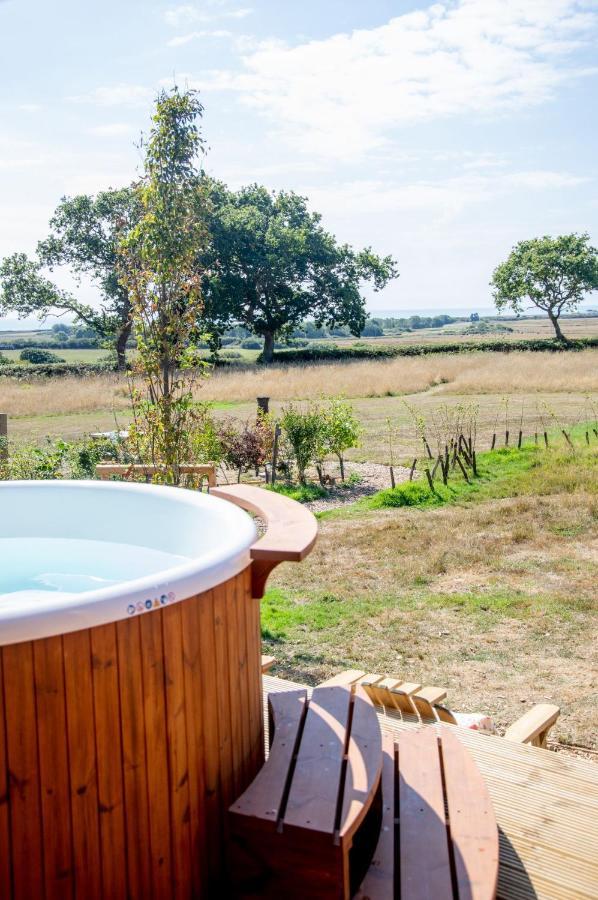 Barnhorn Glamping Hooe Exterior foto