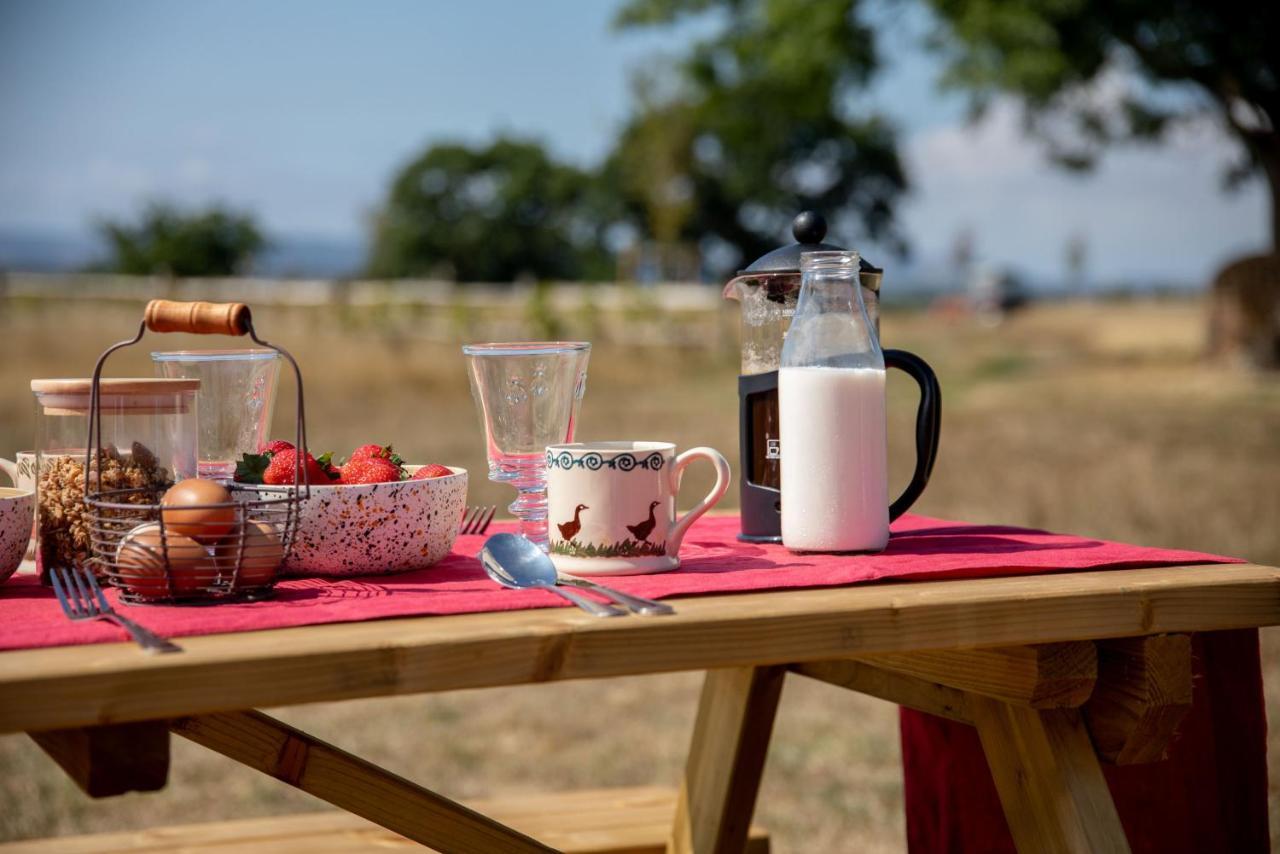 Barnhorn Glamping Hooe Exterior foto